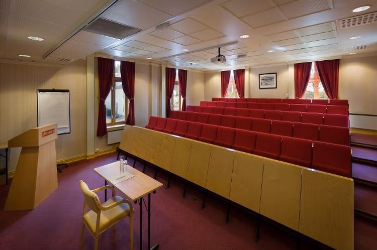 Auditoriet Sandungen på Øvre Sem Gård